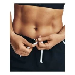 Under Armour Fly By 2.0 Short Femme Noir -Sportswear Magasin main 298499 188673 6 5656