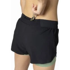 Odlo Short 2 En 1 Zeroweight 3 Inch Femme Noir -Sportswear Magasin main 322561 60281 Model Detail Crop 1 36a2
