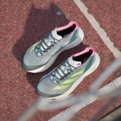 Adidas Adizero Boston 12 Femme Gris 17 Adidas Adizero Boston 12 Femme Gris -Sportswear Magasin main 5f682e9ebbf341db9eff4d52b8de2412 f540 0194