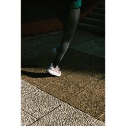 Salomon Glide Max Femme Violet 21 Salomon Glide Max Femme Violet -Sportswear Magasin main FW22 GLIDE MAX carlesmedina 4.jpg.high res 49ae