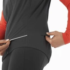 Salomon Light Shell Vest Femme -Sportswear Magasin main LC1894700 4 MOD lightshellvest deepblackwhite bimatiere w 00f1